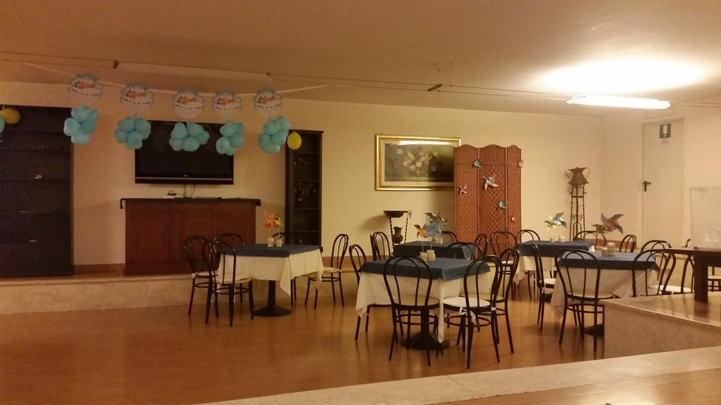 Hotel Octavia Rzym Zewnętrze zdjęcie