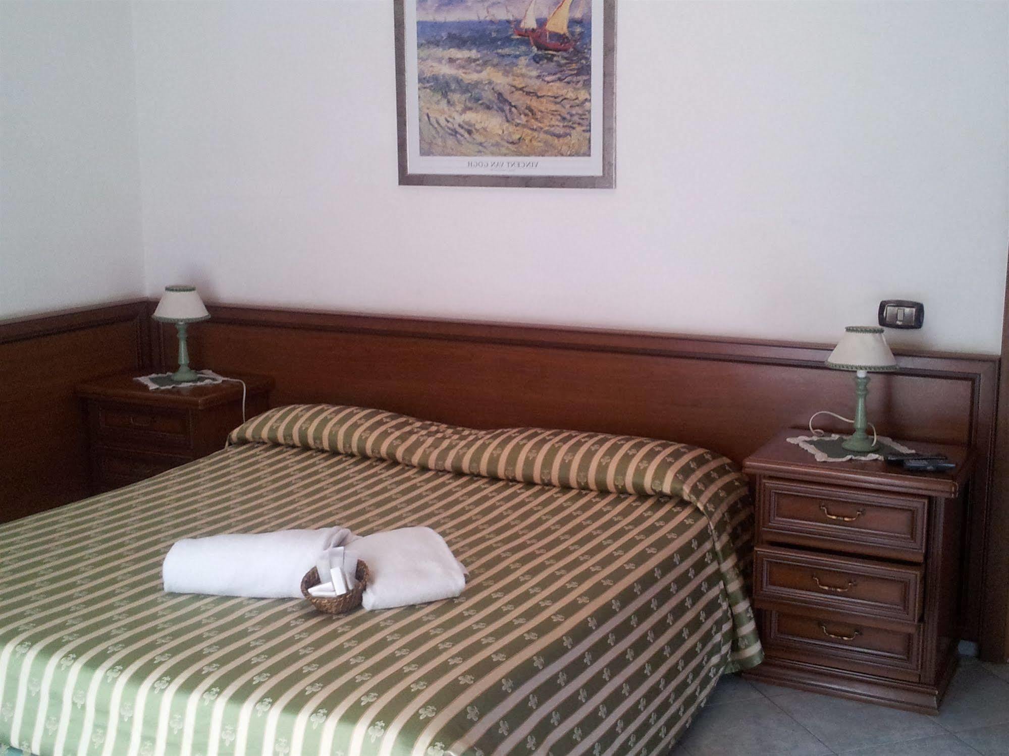 Hotel Octavia Rzym Zewnętrze zdjęcie
