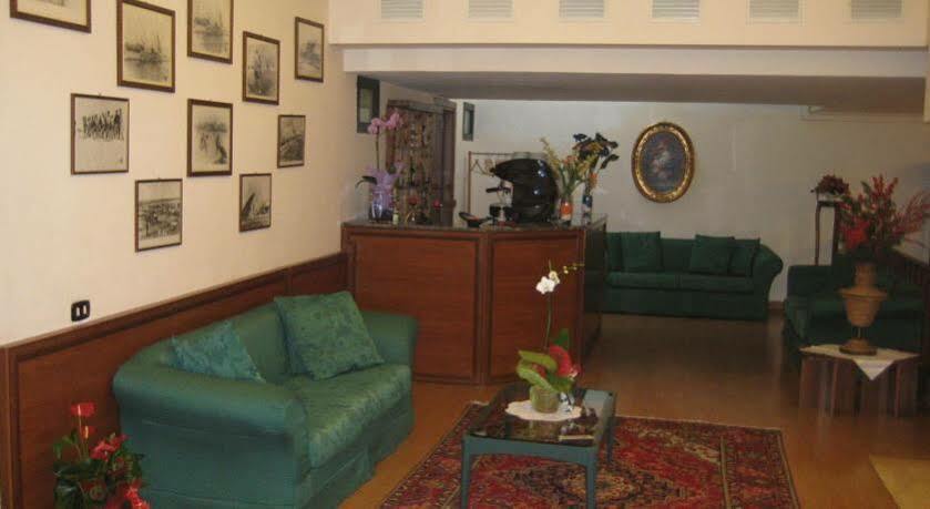 Hotel Octavia Rzym Zewnętrze zdjęcie