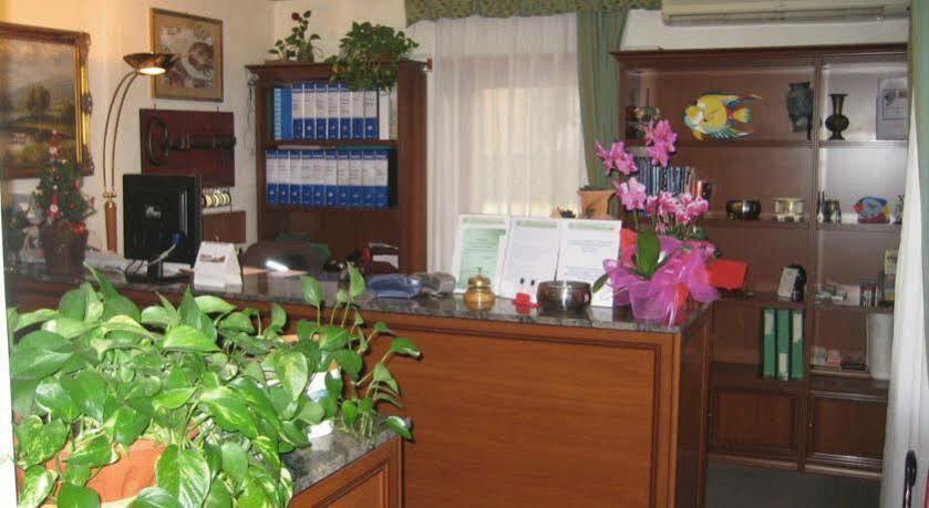 Hotel Octavia Rzym Zewnętrze zdjęcie