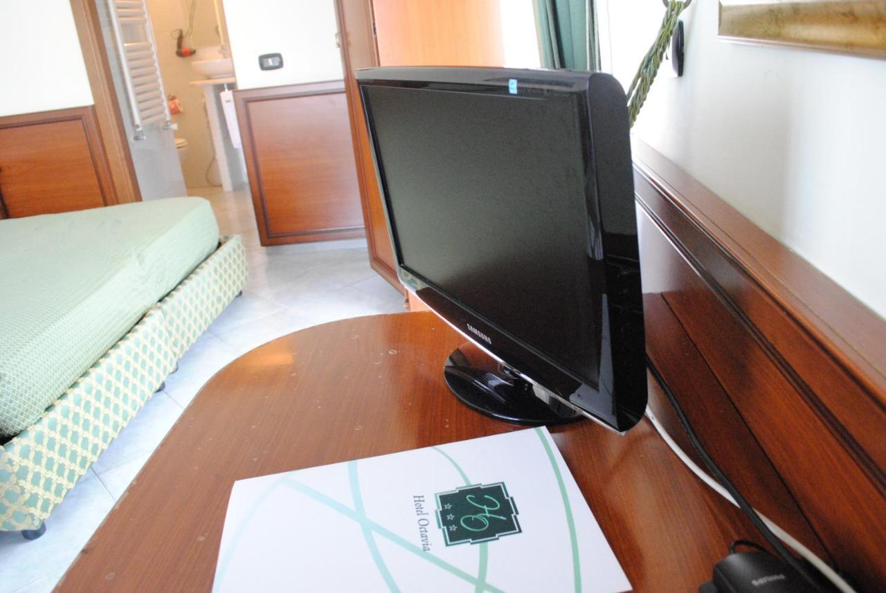 Hotel Octavia Rzym Zewnętrze zdjęcie