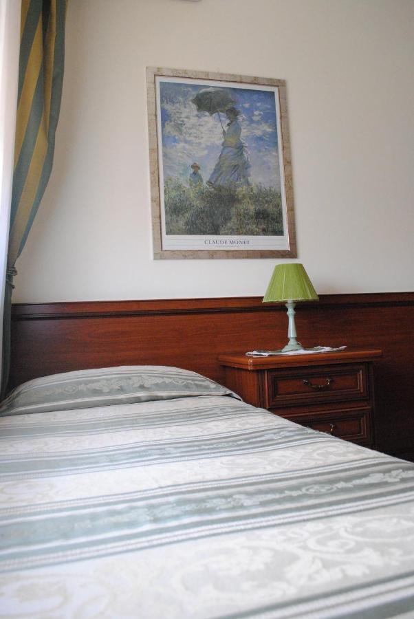 Hotel Octavia Rzym Zewnętrze zdjęcie